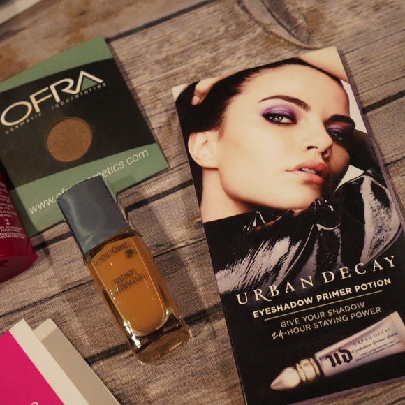 ๐ฅ Cosmetic bundle - Picture 2 of 6